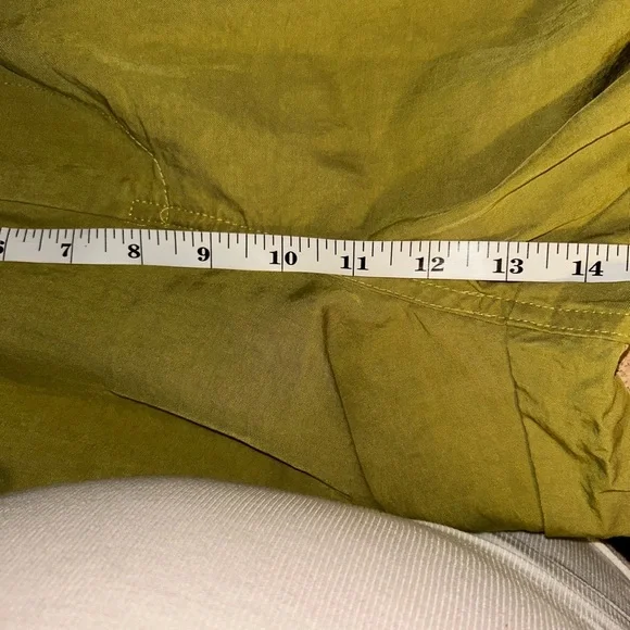 House of Harlow 1960 pants - light olive green wide leg cargo windbreaker - Picture 8 of 9